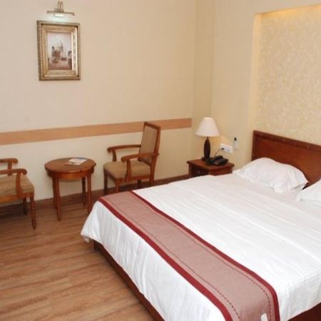 לודהיאנה Indian Summer Hotels Pvt Ltd מראה חיצוני תמונה